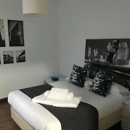 La Casa Del Rio Cordoue