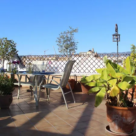 La Casa Del Río *